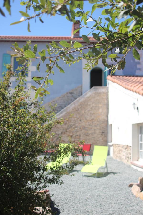 L Entredeux Apartment Saint-Viaud Luaran gambar